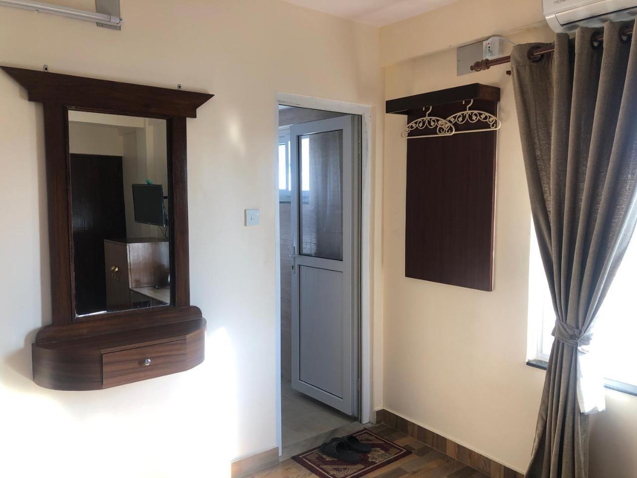 Hotel Guru Ποκάρα Εξωτερικό φωτογραφία